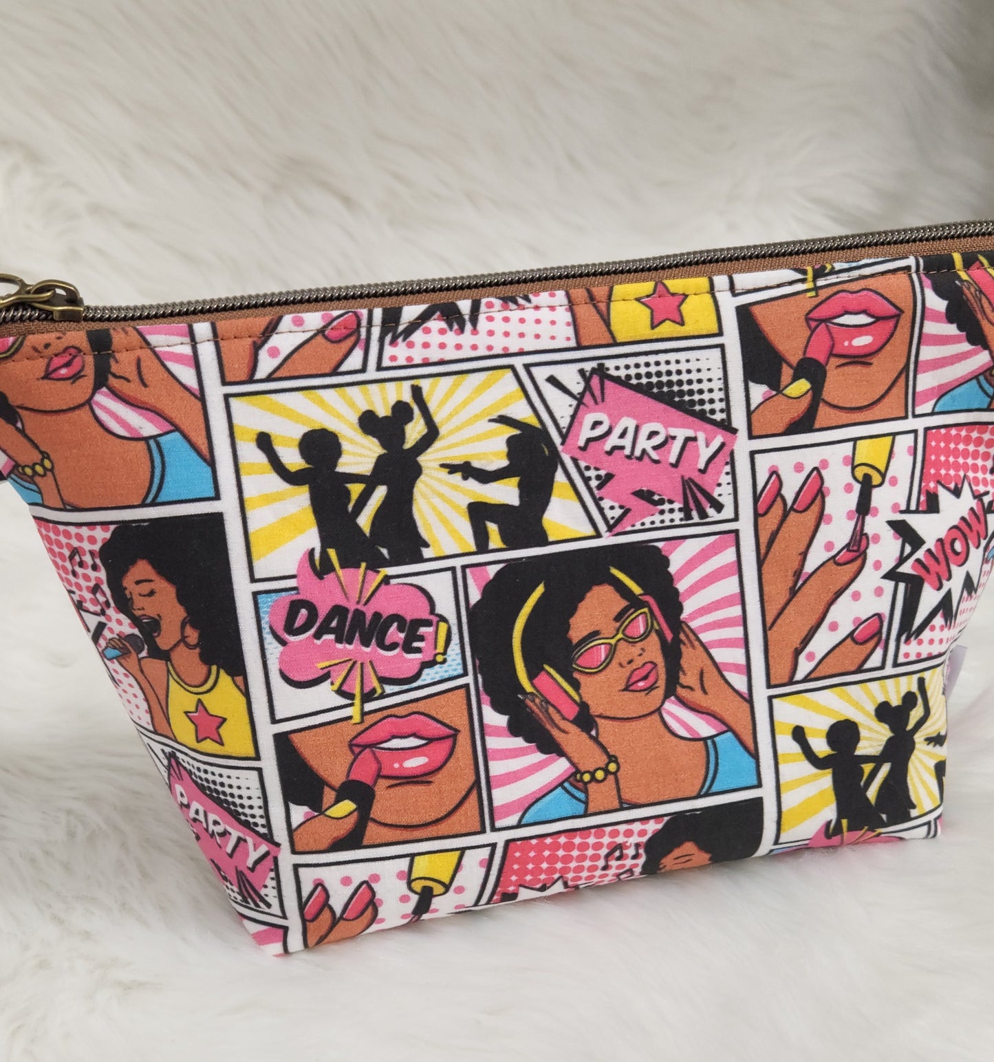 Large Zipper Pouch - Retro Party Girl